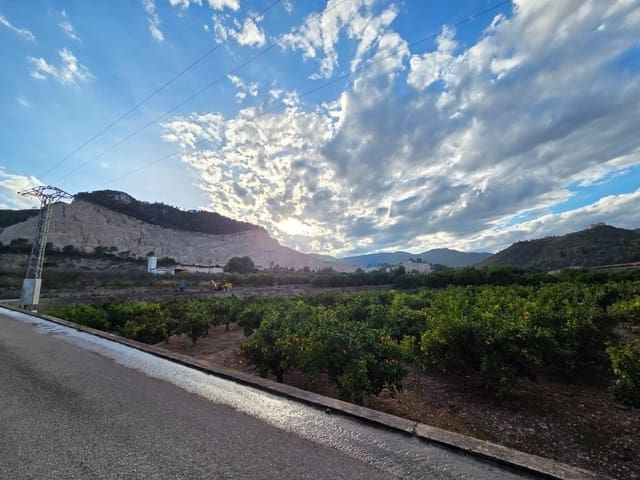 Finca/Herregård til salgs i Adsubia, Javea / Xàbia - € 29 900 (Ref: 9403332)