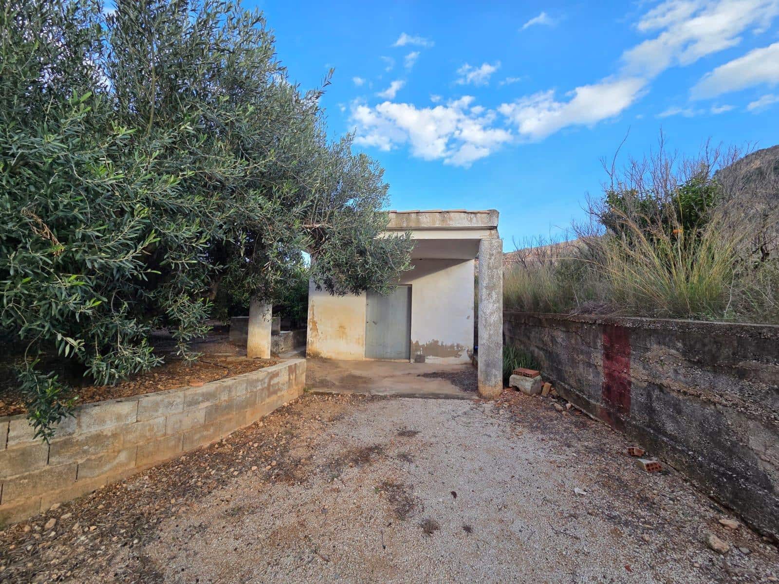 Finca/Herregård til salgs i Adsubia - € 29 900 (Ref: 9403332)