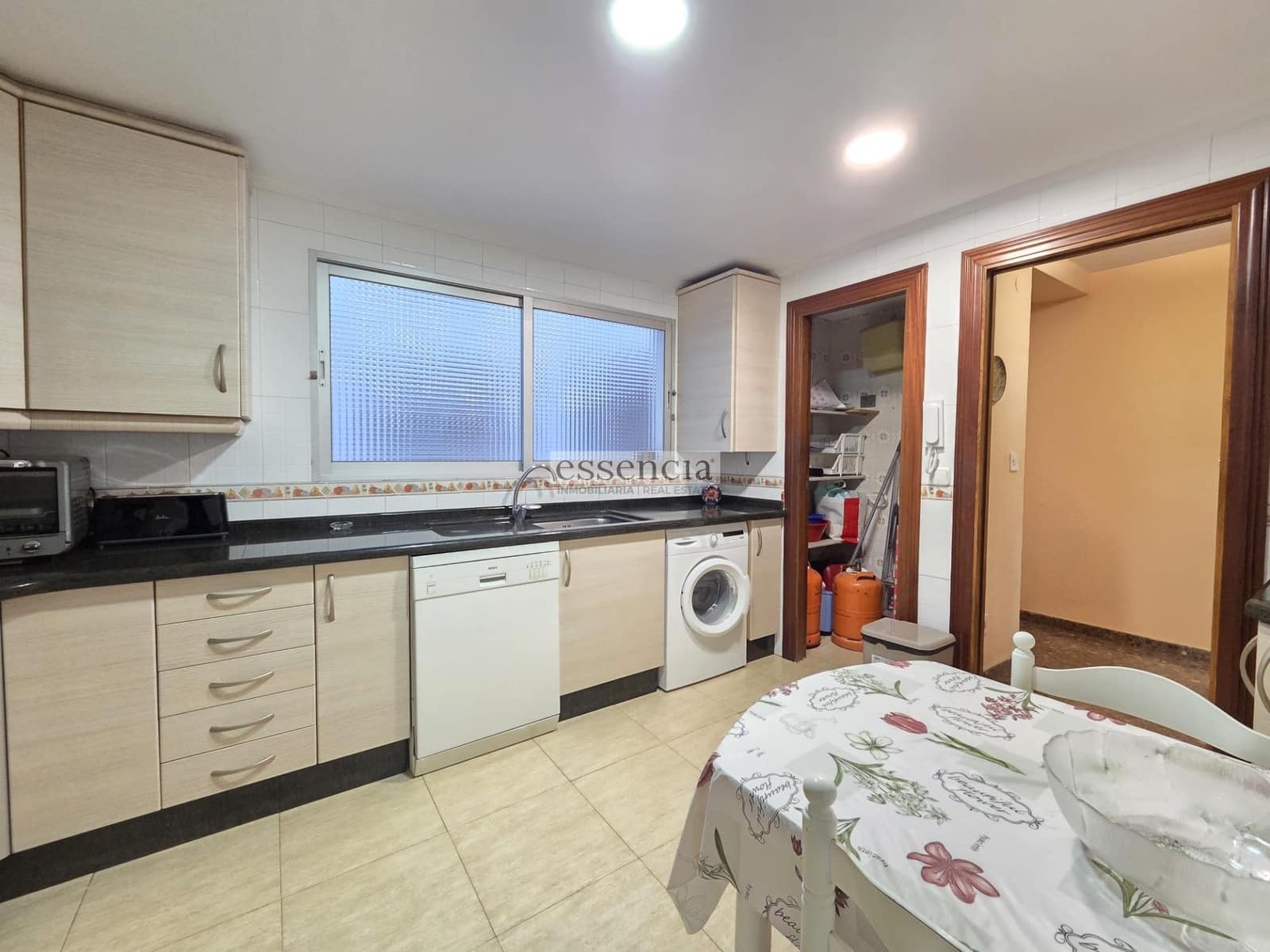 4 sovrum Lägenhet till salu i Gandia med garage - 294 900 € (Ref: 9414033)