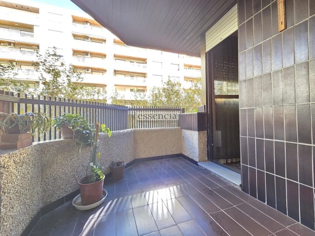 4 sovrum Lägenhet till salu i Gandia med garage - 294 900 € (Ref: 9414033)