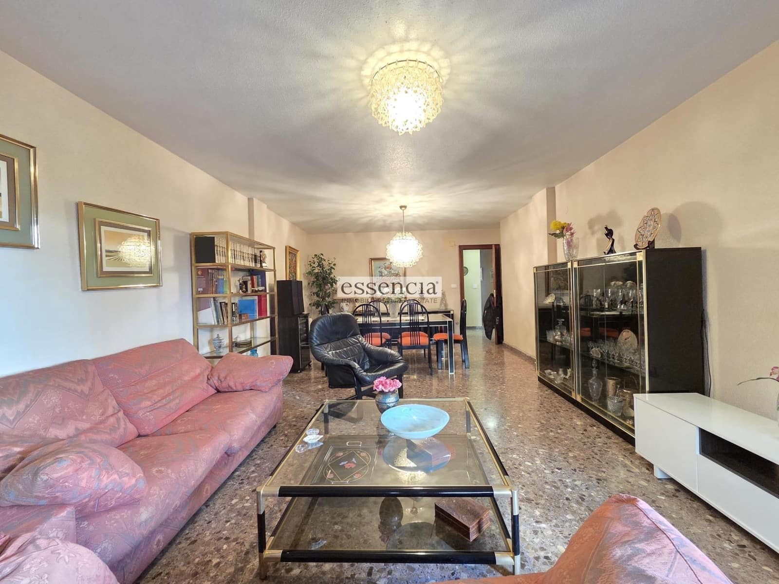 4 bedroom Flat for sale in Gandia with garage - € 294,900 (Ref: 9414033)