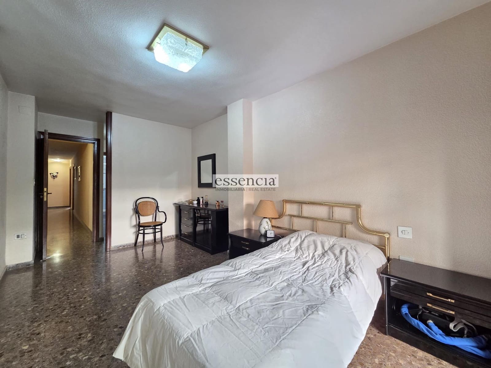 4 bedroom Flat for sale in Gandia with garage - € 294,900 (Ref: 9414033)