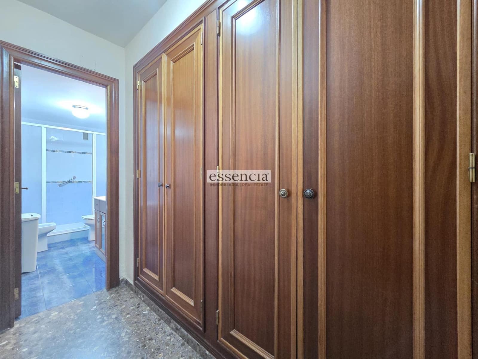 4 bedroom Flat for sale in Gandia with garage - € 294,900 (Ref: 9414033)