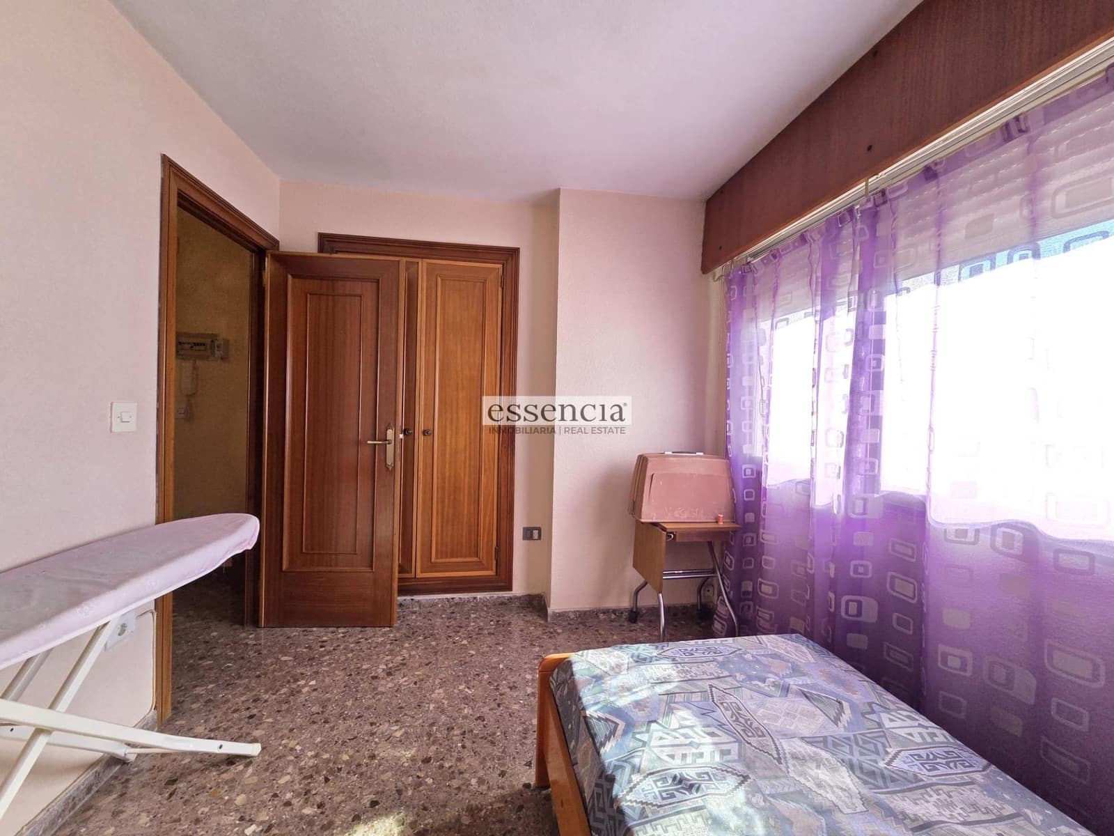 4 bedroom Flat for sale in Gandia with garage - € 294,900 (Ref: 9414033)