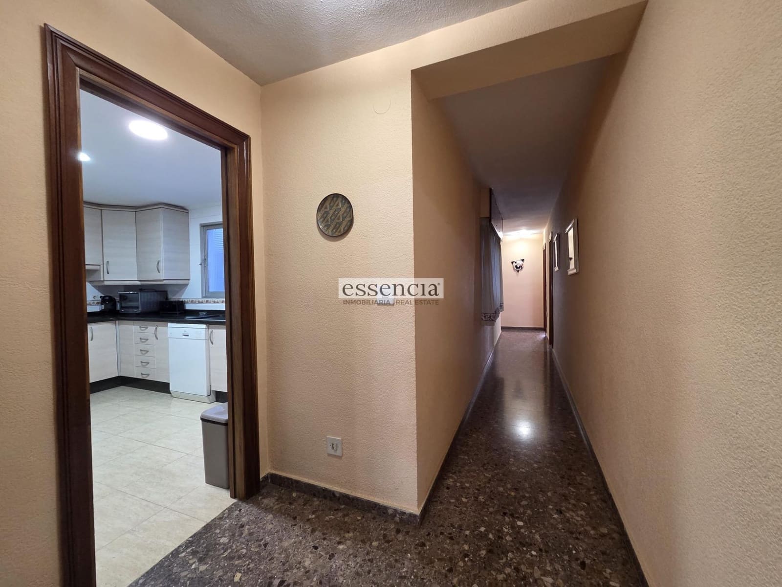 4 bedroom Flat for sale in Gandia with garage - € 294,900 (Ref: 9414033)