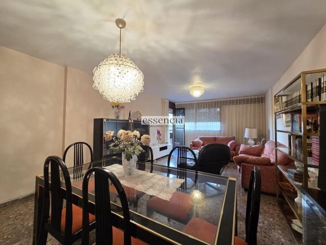 4 slaapkamer Flat te koop in Gandia met garage - € 294.900 (Ref: 9414033)