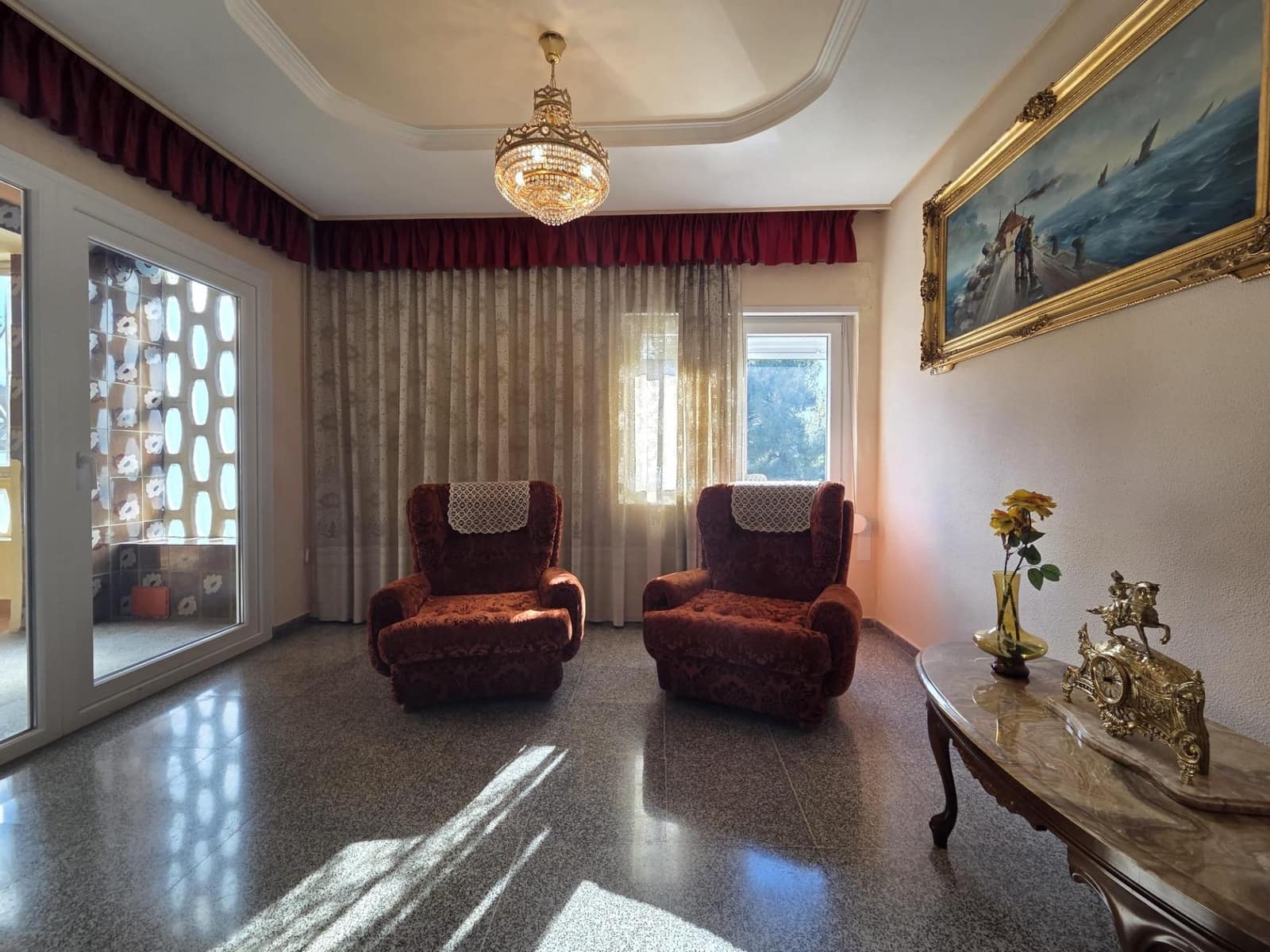 4 soveværelse Virksomhed til salg i Bocairent med garage - € 429.000 (Ref: 9419652)