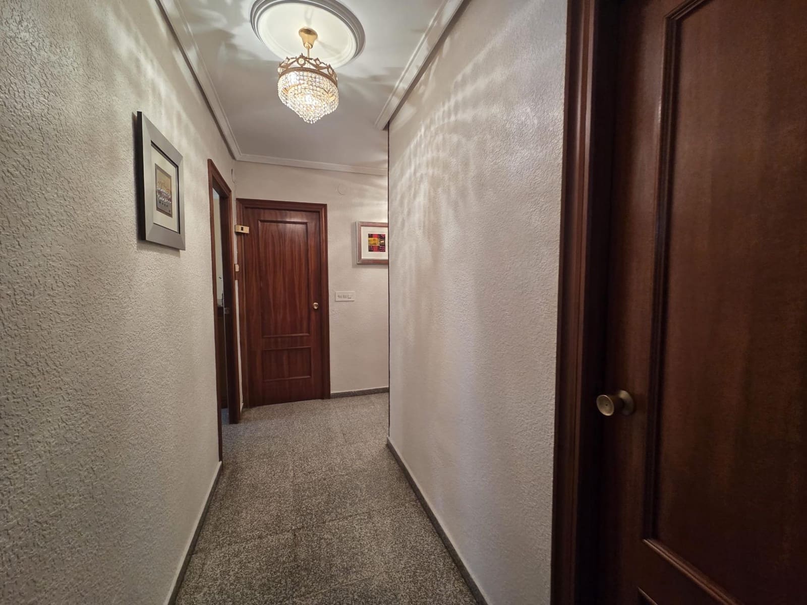 4 soveværelse Virksomhed til salg i Bocairent med garage - € 429.000 (Ref: 9419652)