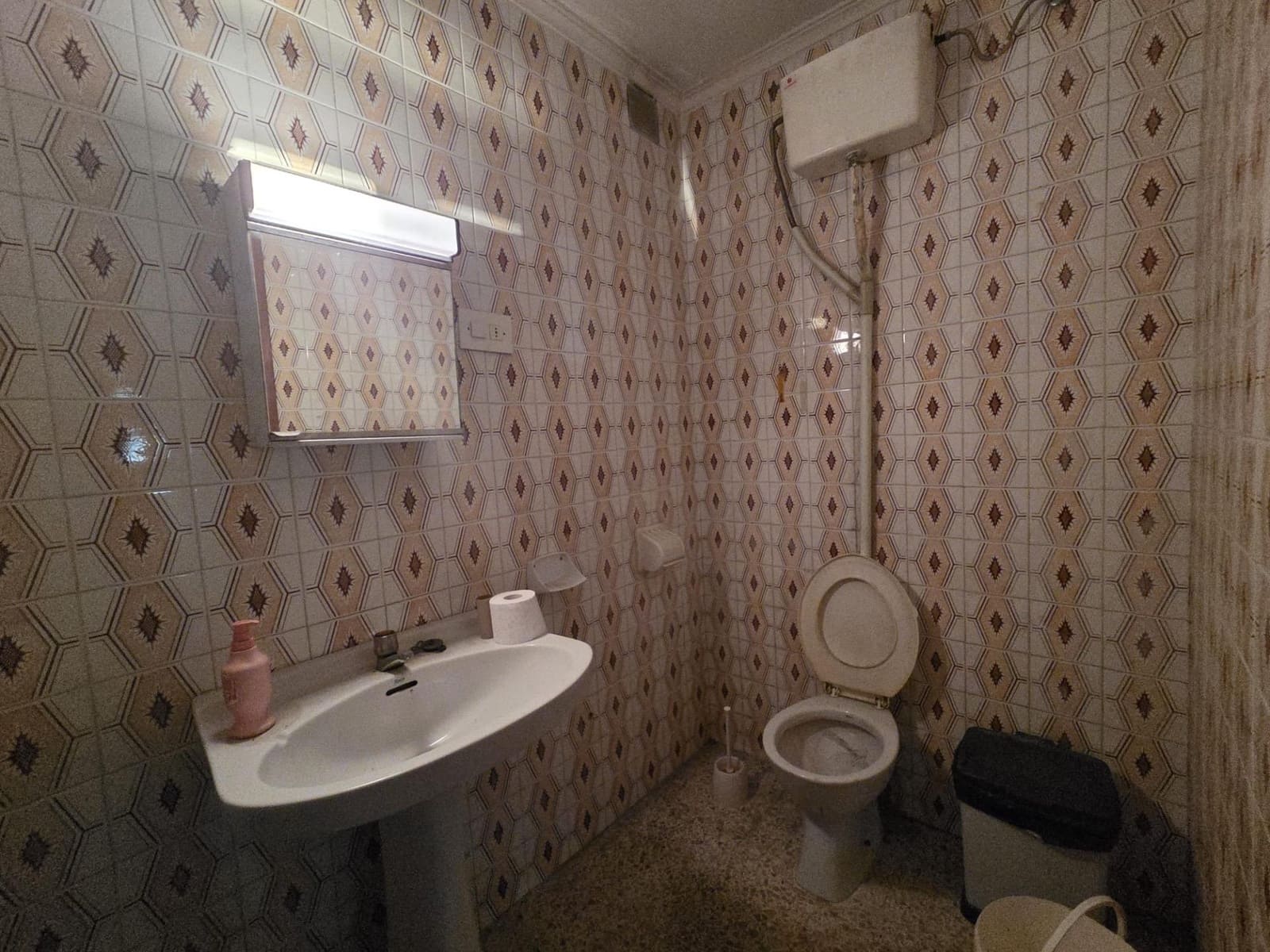 4 soveværelse Virksomhed til salg i Bocairent med garage - € 429.000 (Ref: 9419652)