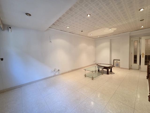 4 chambre Appartement à vendre à Gandia - 200 000 € (Ref: 9433354)