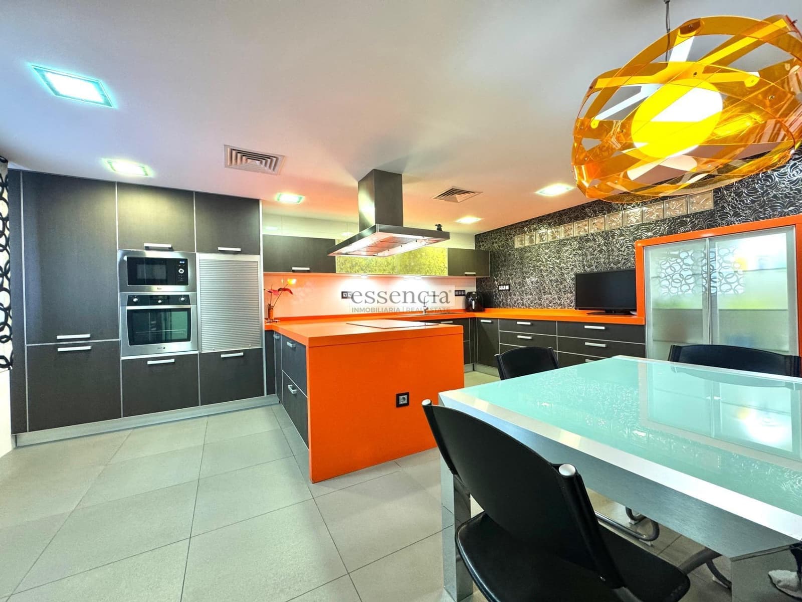 5 sovrum Lägenhet till salu i Gandia med garage - 460 000 € (Ref: 9437683)