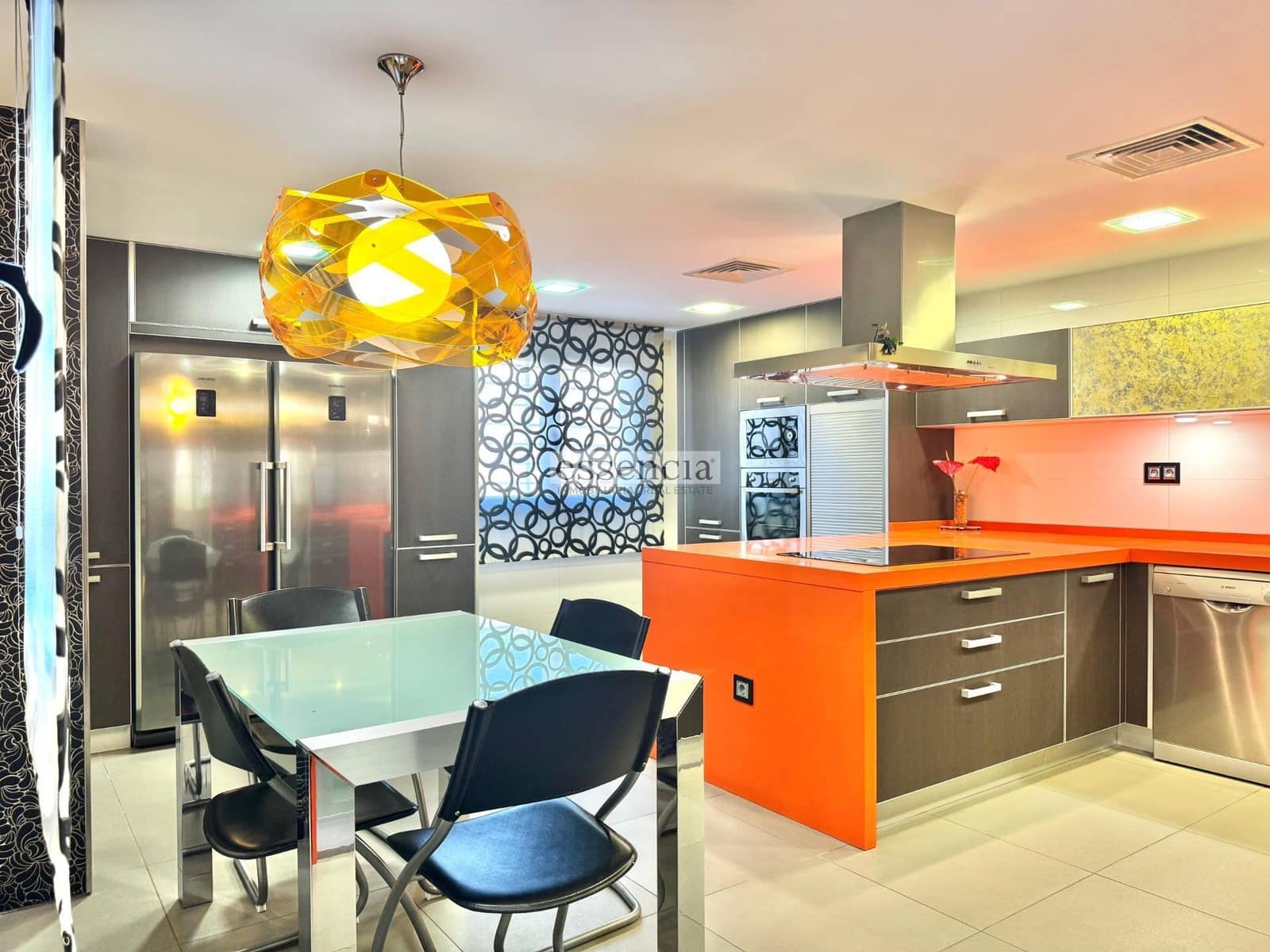 5 sovrum Lägenhet till salu i Gandia med garage - 460 000 € (Ref: 9437683)