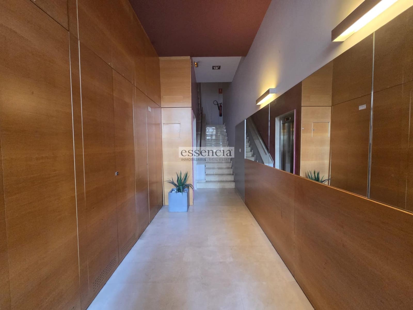 5 sovrum Lägenhet till salu i Gandia med garage - 460 000 € (Ref: 9437683)