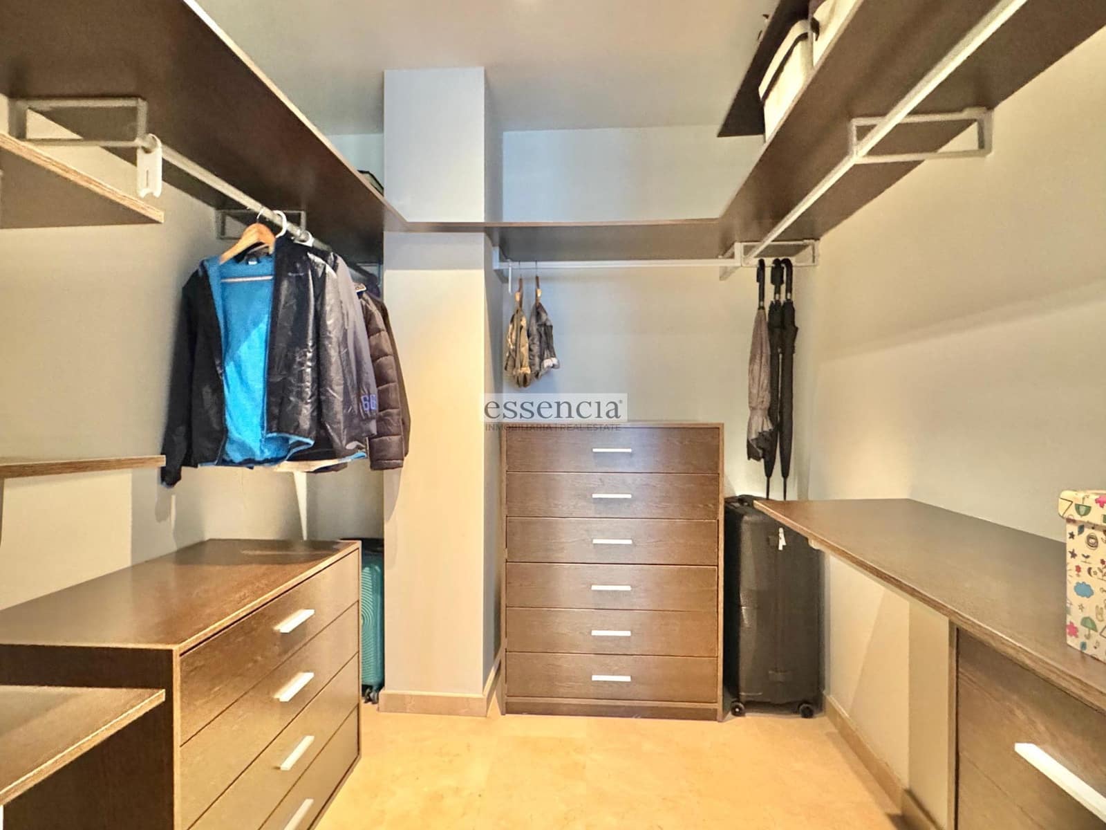 5 sovrum Lägenhet till salu i Gandia med garage - 460 000 € (Ref: 9437683)