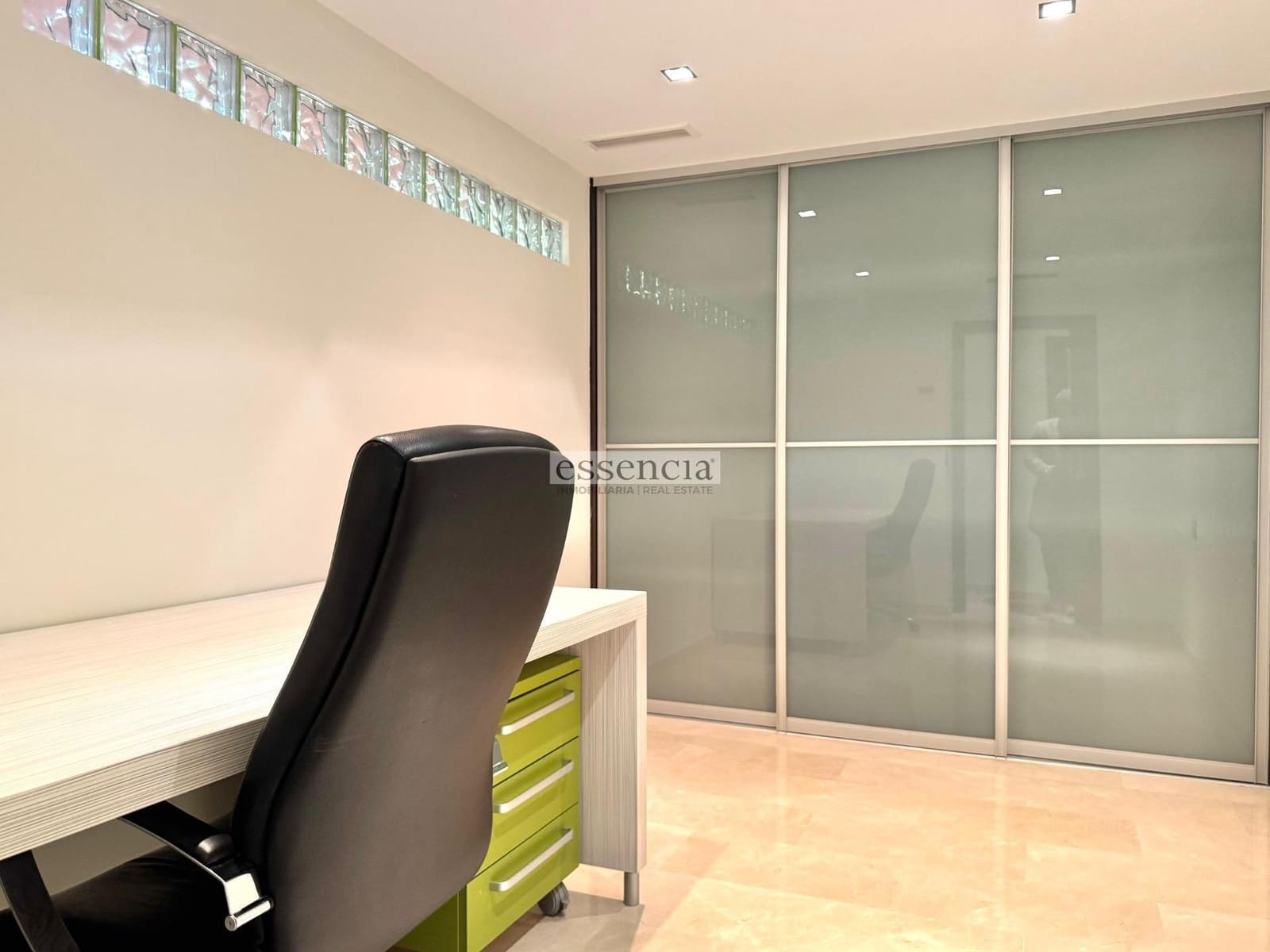 5 sovrum Lägenhet till salu i Gandia med garage - 460 000 € (Ref: 9437683)