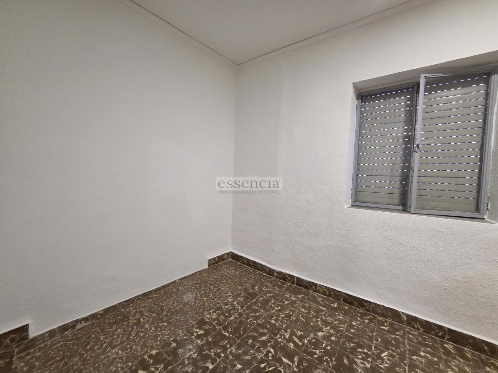 3 bedroom Townhouse for sale in Llocnou de Sant Jeroni - € 89,900 (Ref: 9440047)