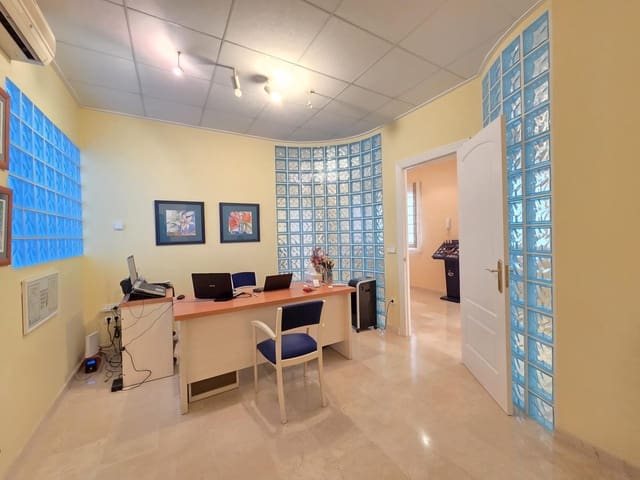 5 soveværelse Lejlighed til salg i Gandia - € 210.000 (Ref: 9452072)