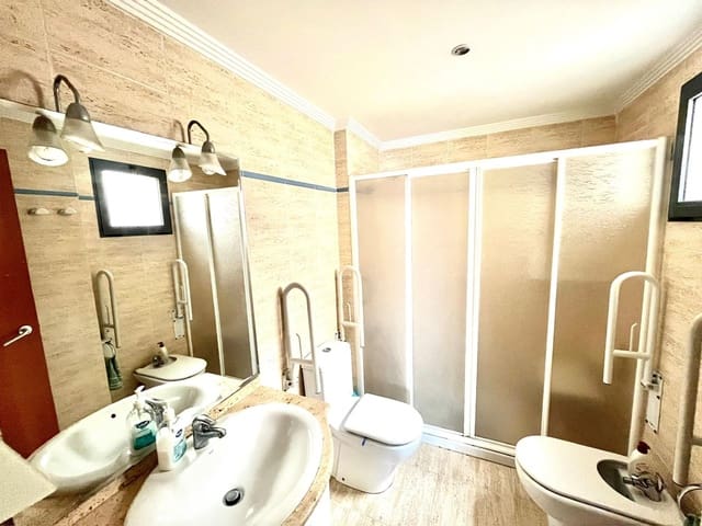 3 sovrum Lägenhet till salu i Gandia - 208 200 € (Ref: 9456181)