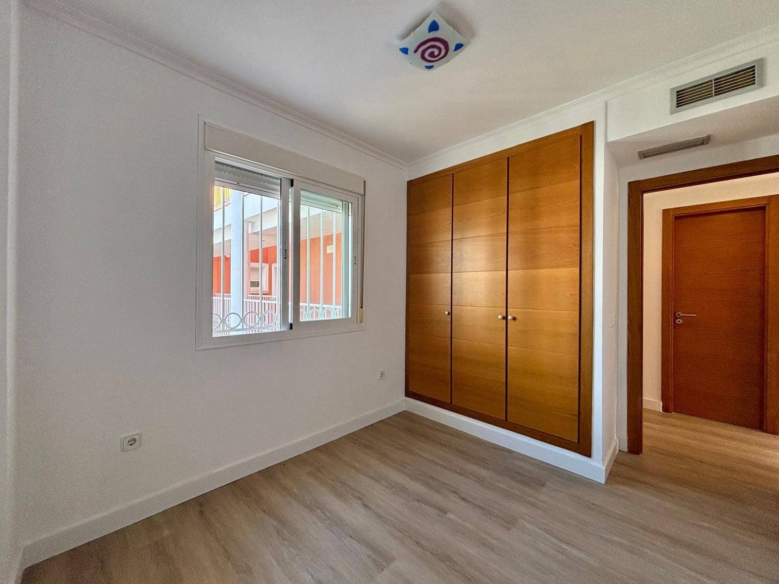 2 soveværelse Lejlighed til salg i Denia med swimmingpool garage - € 270.000 (Ref: 9465584)