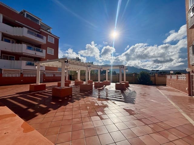 2 soveværelse Lejlighed til salg i Dénia med swimmingpool garage - € 270.000 (Ref: 9465584)