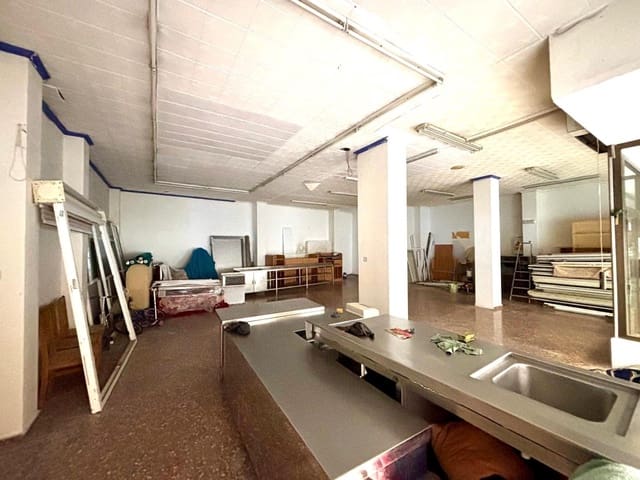 Komercyjne na sprzedaż w Gandia - 85 000 € (Ref: 9468443)