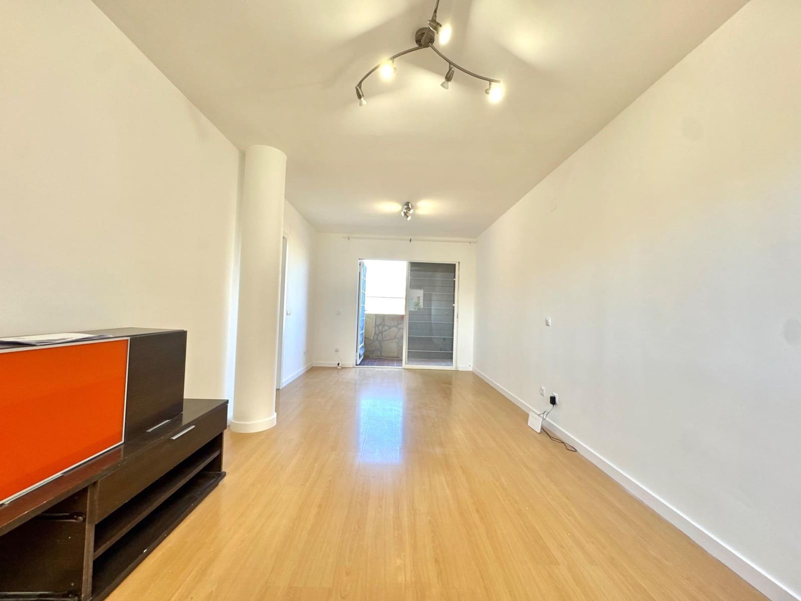 3 makuuhuone Asunto myytävänä paikassa Gandia - 119 900 € (Ref: 9472927)