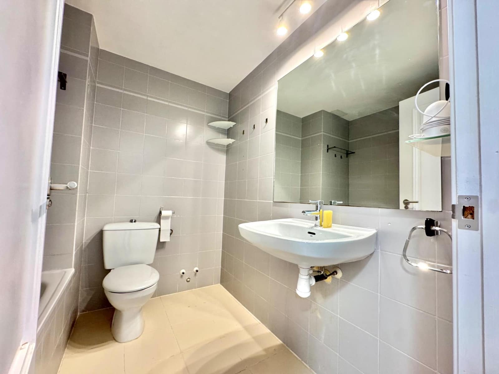 3 makuuhuone Asunto myytävänä paikassa Gandia - 119 900 € (Ref: 9472927)