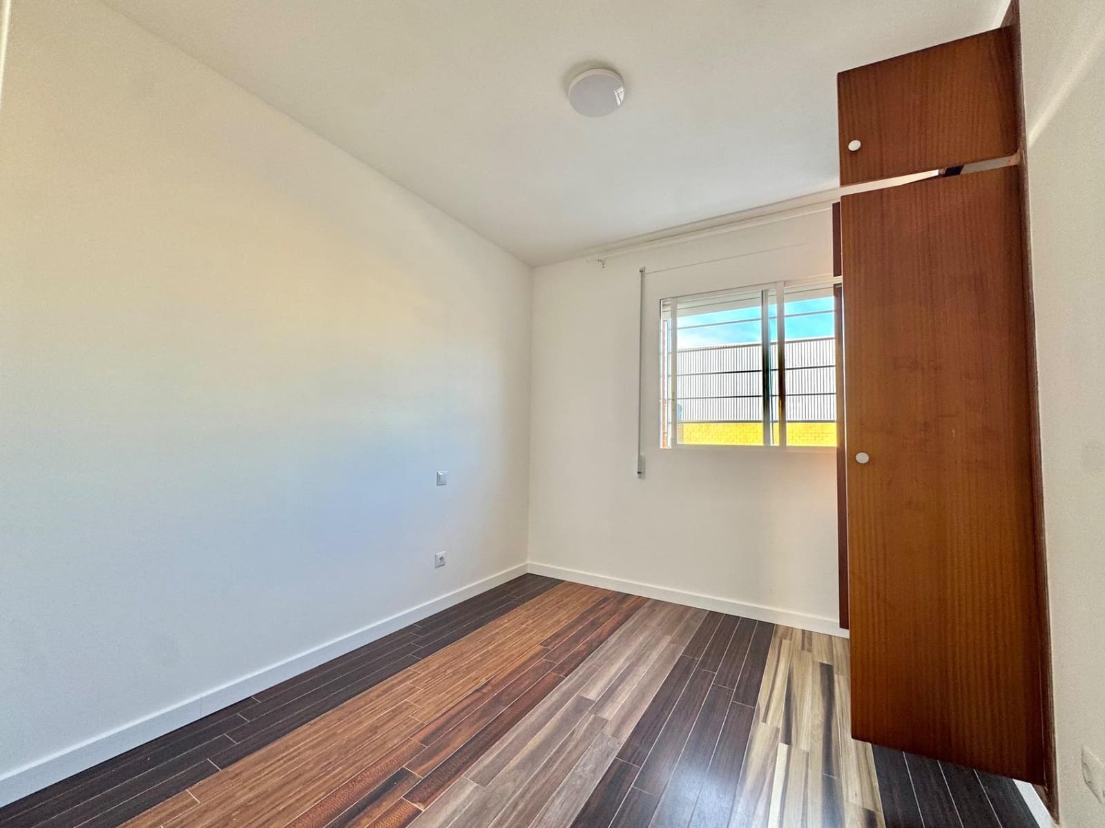 3 makuuhuone Asunto myytävänä paikassa Gandia - 119 900 € (Ref: 9472927)