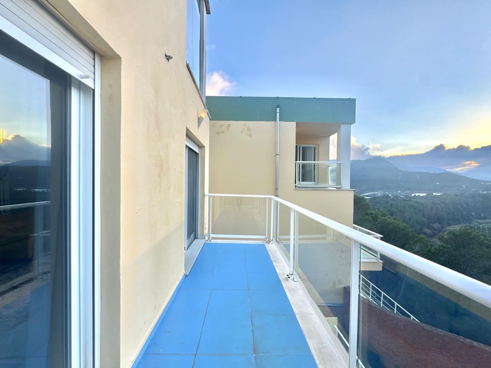 3 bedroom Villa for sale in Almiserat / Almisera with garage - € 179,900 (Ref: 9474157)