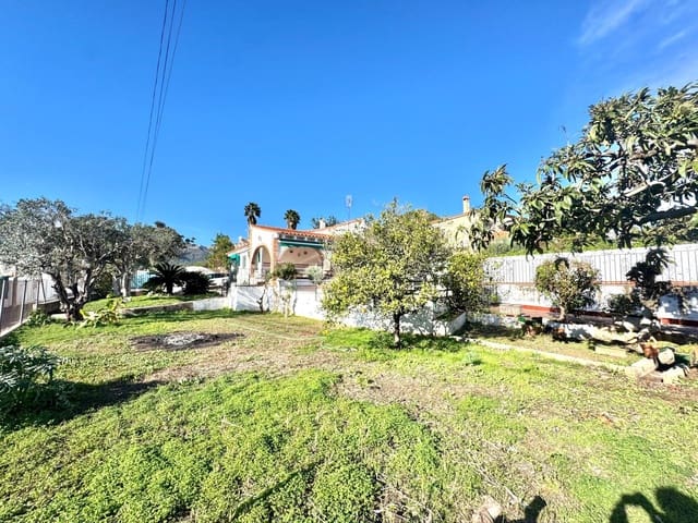 3 makuuhuone Huvila myytävänä paikassa Palma de Gandía mukana uima-altaan 
autotalli - 219 000 € (Ref: 9474884)