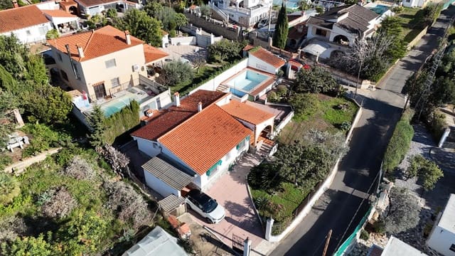 3 slaapkamer Villa te koop in Palma de Gandía met zwembad garage - € 219.000 (Ref: 9474884)