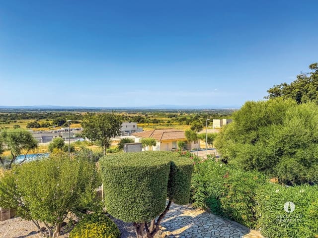 4 chambre Villa/Maison à vendre à Palau-saverdera avec piscine - 560 000 € (Ref: 10007771)