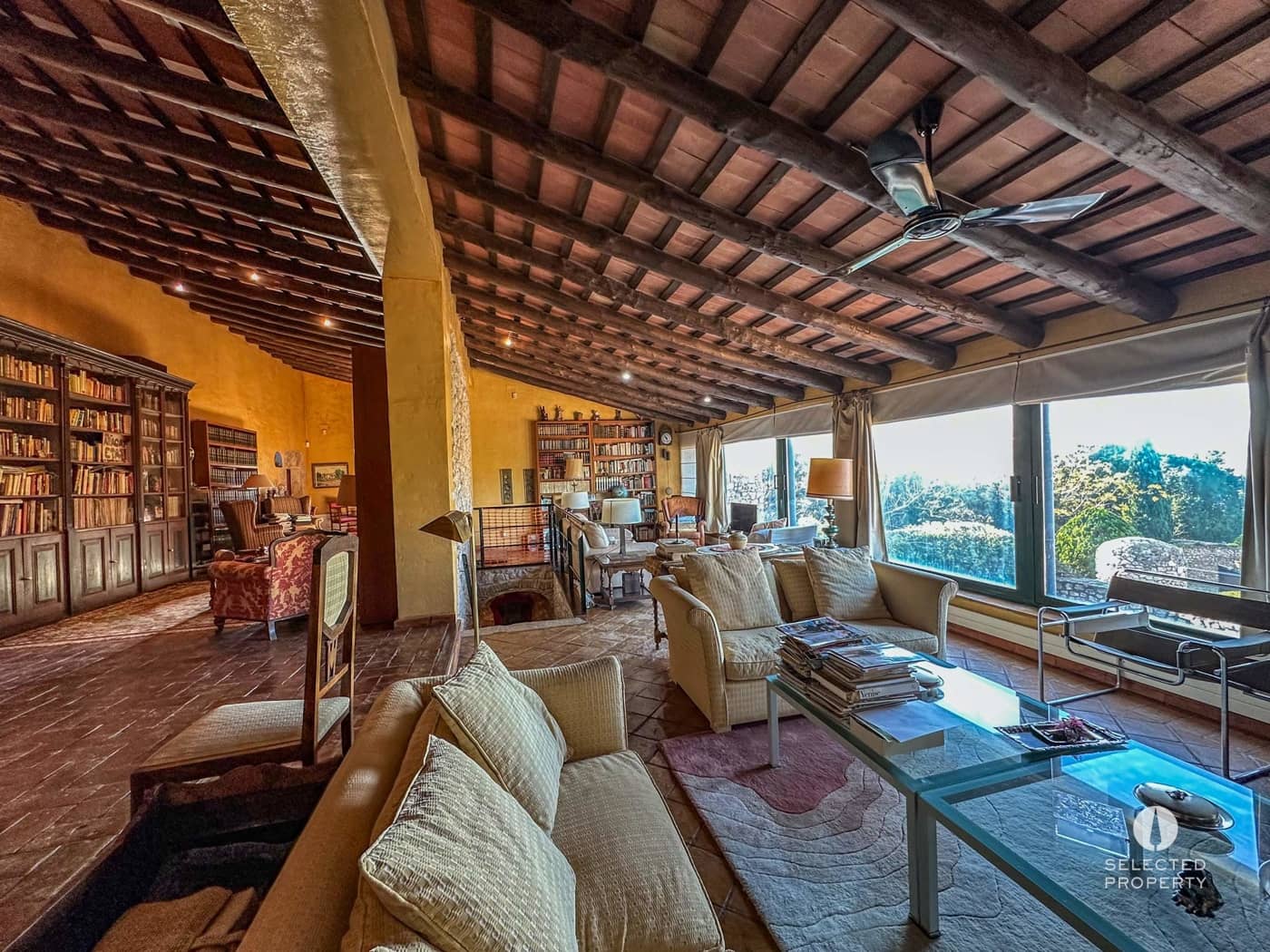 5 soveværelse Byhus til salg i L'Escala - € 1.800.000 (Ref: 8909791)