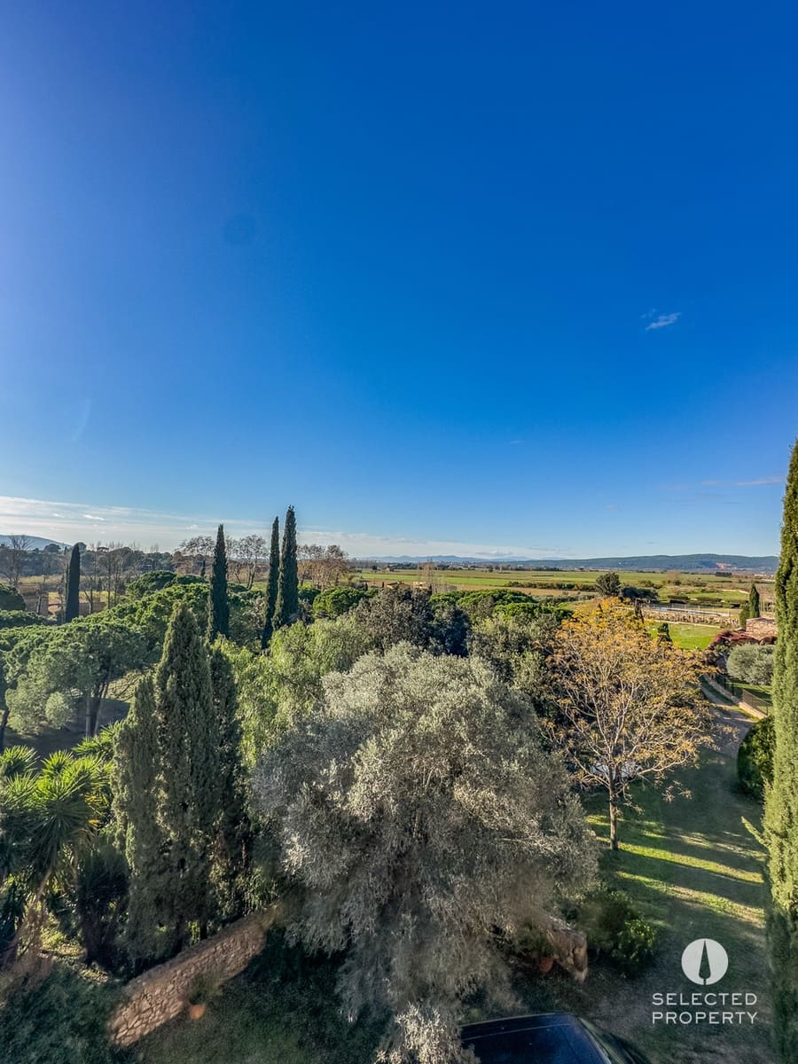 5 soveværelse Byhus til salg i L'Escala - € 1.800.000 (Ref: 8909791)