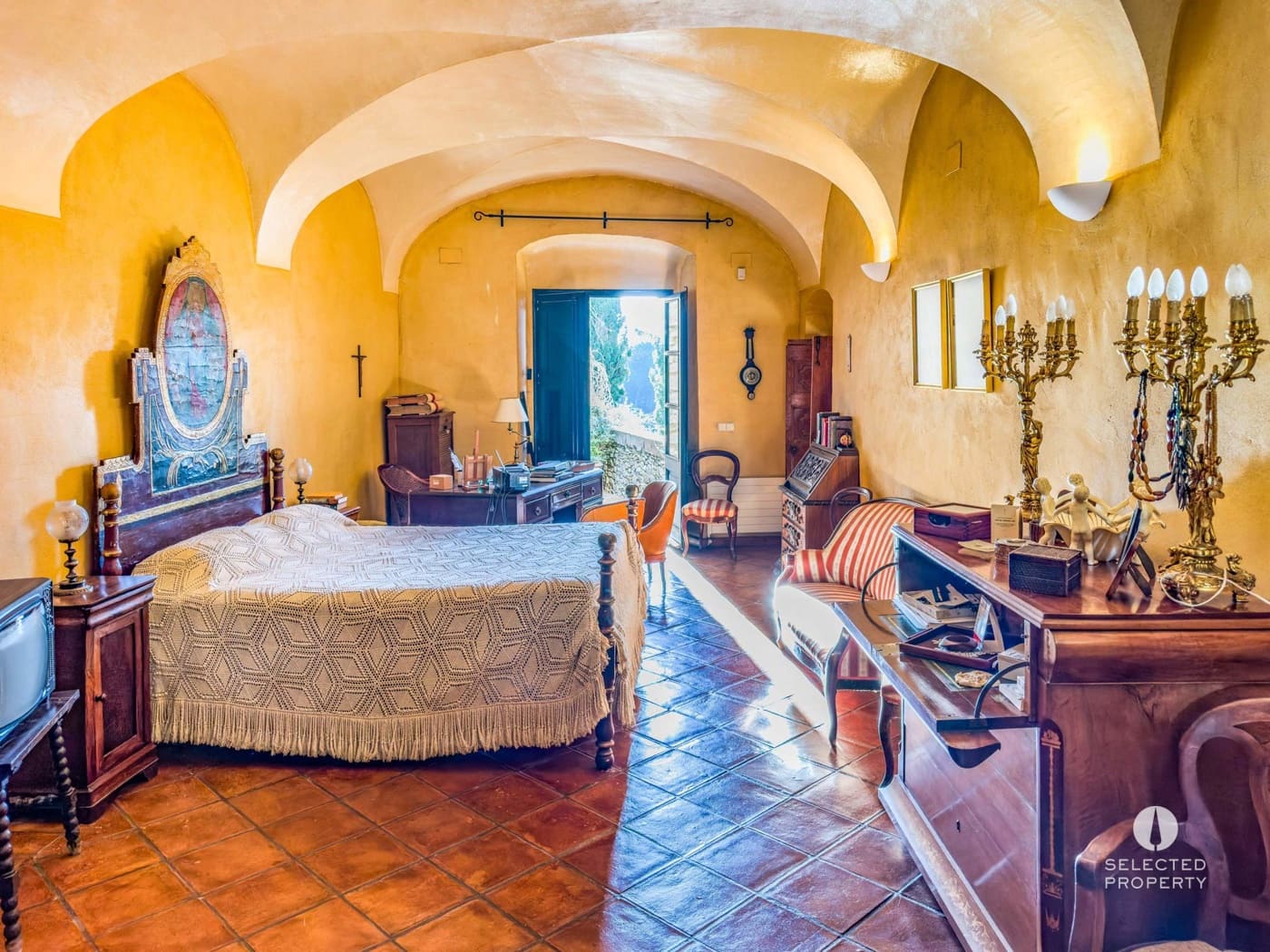 5 soveværelse Byhus til salg i L'Escala - € 1.800.000 (Ref: 8909791)