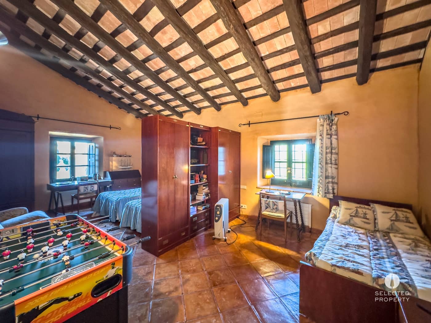 5 soveværelse Byhus til salg i L'Escala - € 1.800.000 (Ref: 8909791)