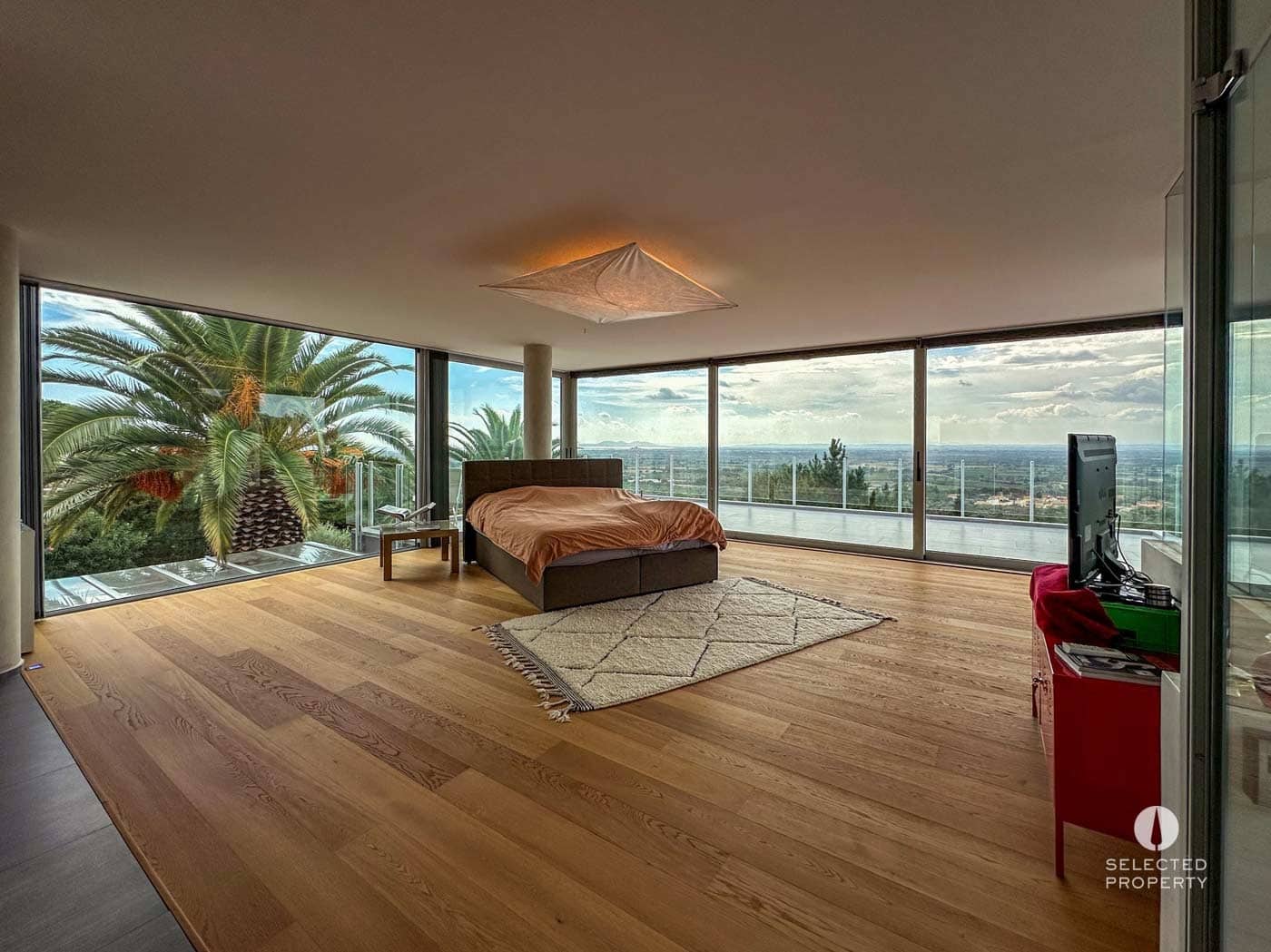 4 bedroom Villa for sale in Pau with pool - € 1,250,000 (Ref: 8909793)