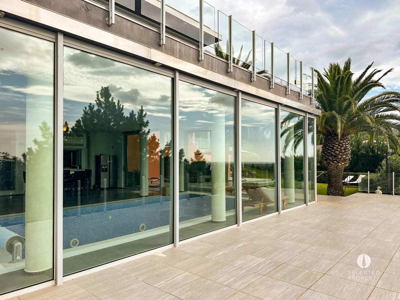 4 bedroom Villa for sale in Pau with pool - € 1,250,000 (Ref: 8909793)