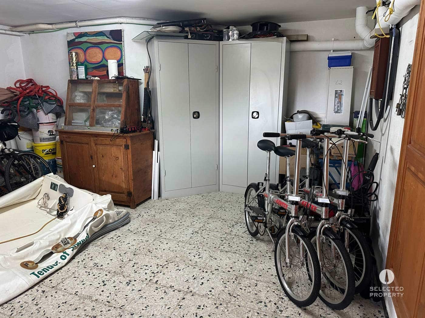 4 bedroom Villa for sale in Pau with pool - € 1,250,000 (Ref: 8909793)