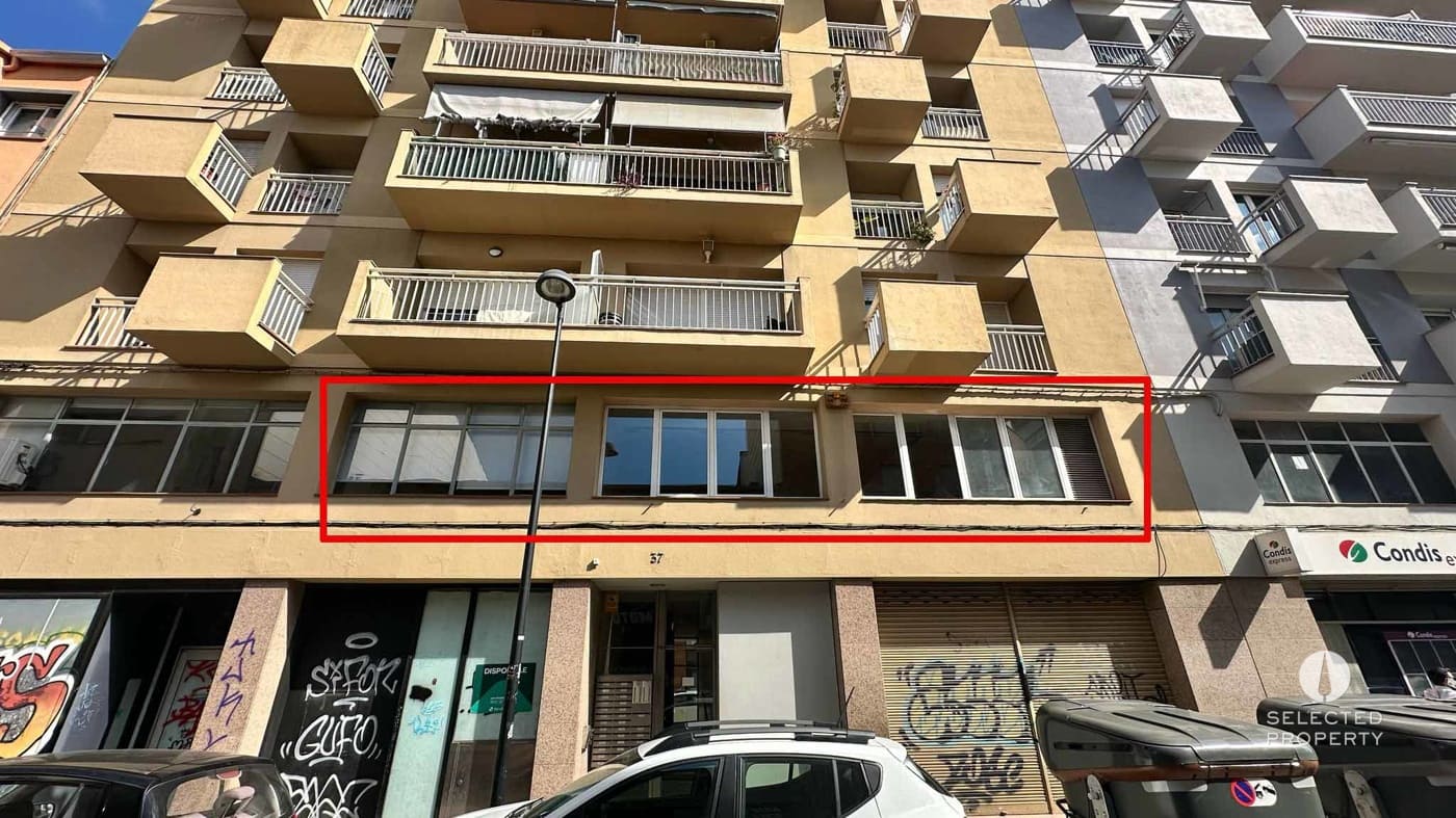 Kontor til salg i Girona by - € 130.000 (Ref: 8909799)