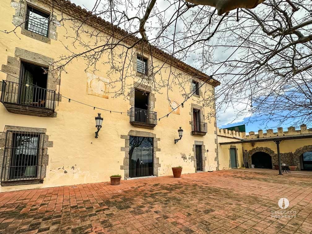 Maison de Ville à vendre à Sant Andreu de Llavaneres avec piscine - 6 000 000 € (Ref: 8924872)