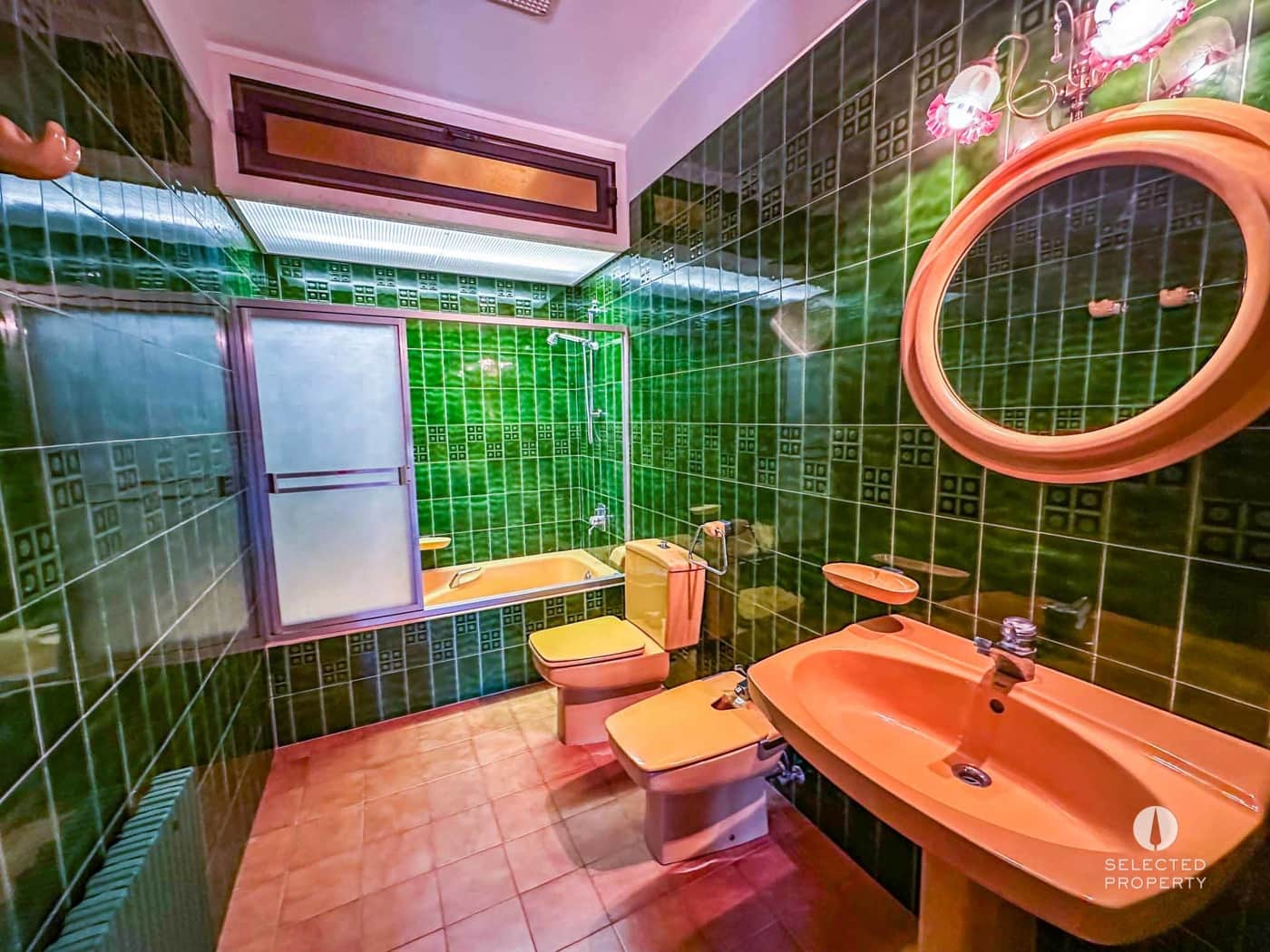 5 soveværelse Byhus til salg i Ordis med swimmingpool - € 580.000 (Ref: 8987817)