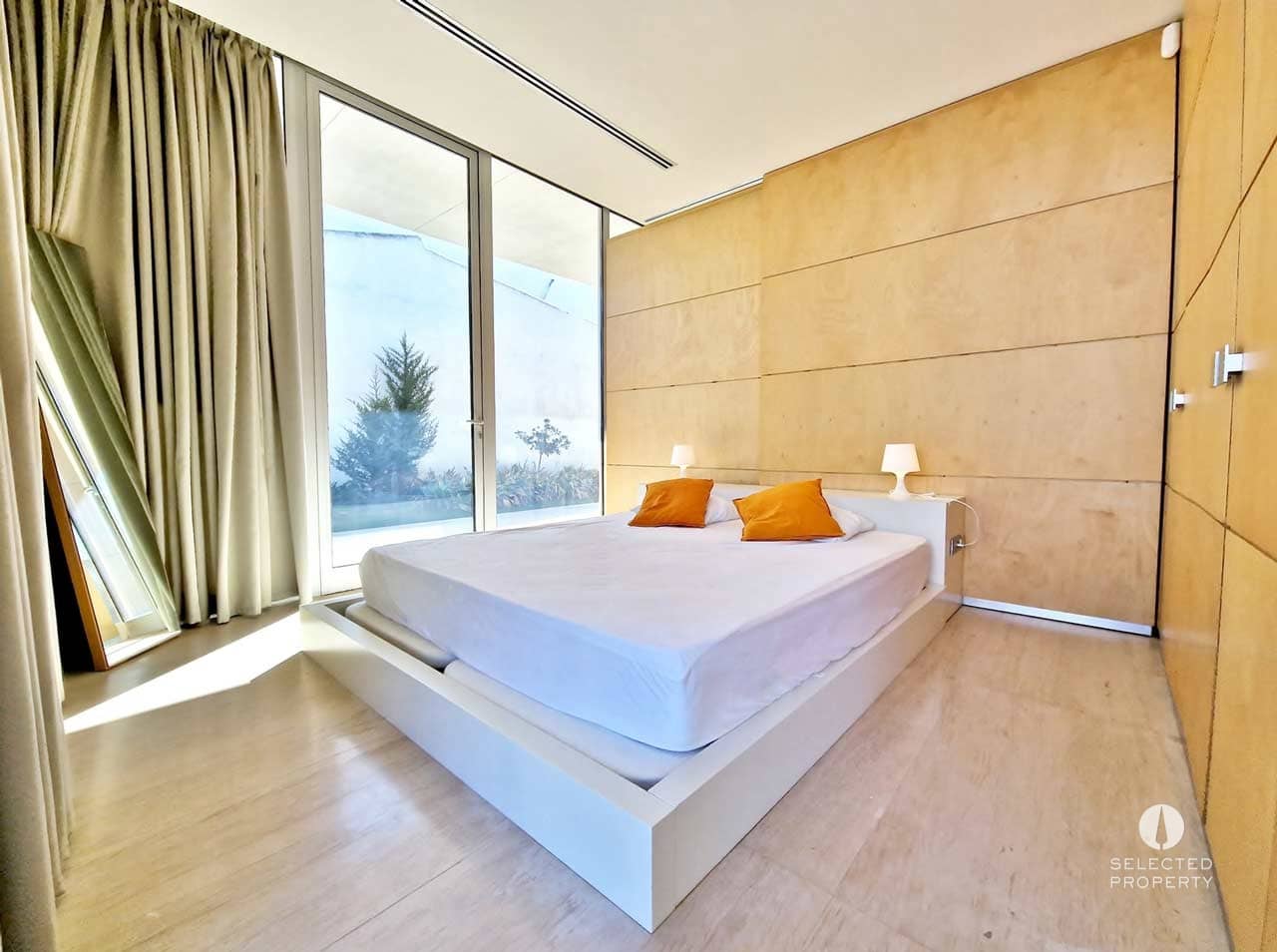 3 sypialnia Willa na sprzedaż w Empuriabrava z basenem - 1 595 000 € (Ref: 9009821)