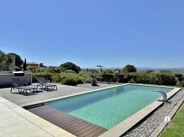 4 sypialnia Willa na sprzedaż w Roses z basenem - 1 169 000 € (Ref: 9009822)