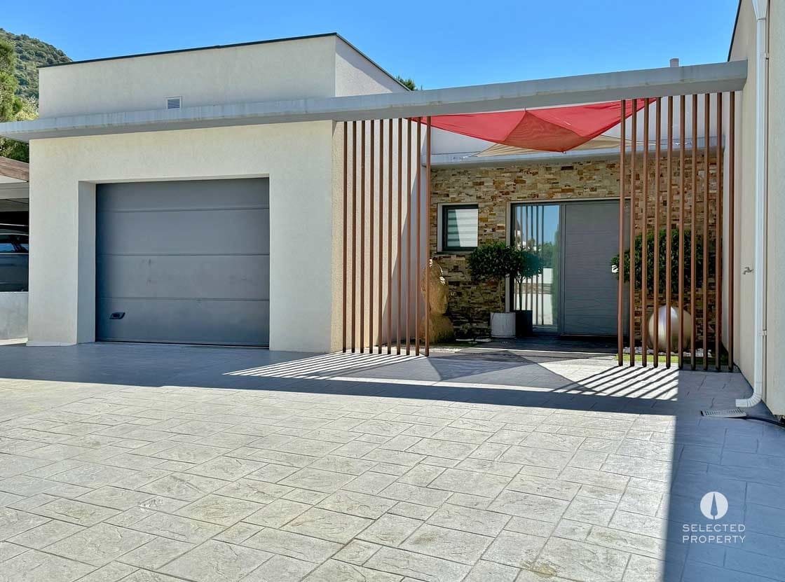 4 sypialnia Willa na sprzedaż w Roses z basenem - 1 169 000 € (Ref: 9009822)