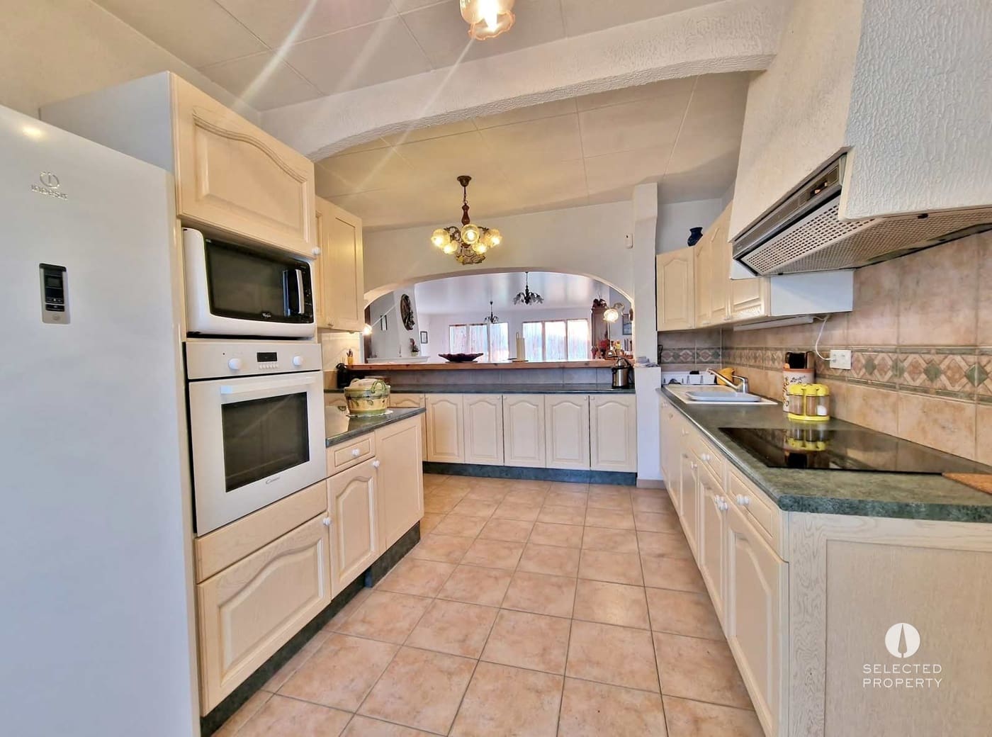 8 chambre Villa/Maison à vendre à Empuriabrava - 1 300 000 € (Ref: 9009824)