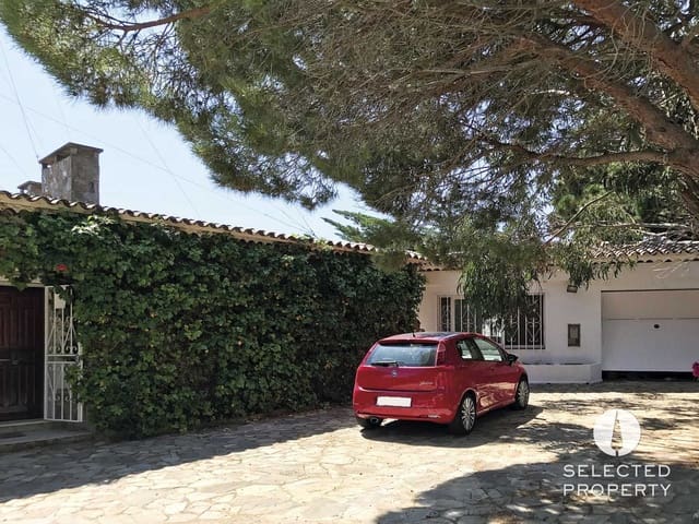 9 soverom Hus til salgs i Roses med svømmebasseng - € 997 850 (Ref: 9013503)