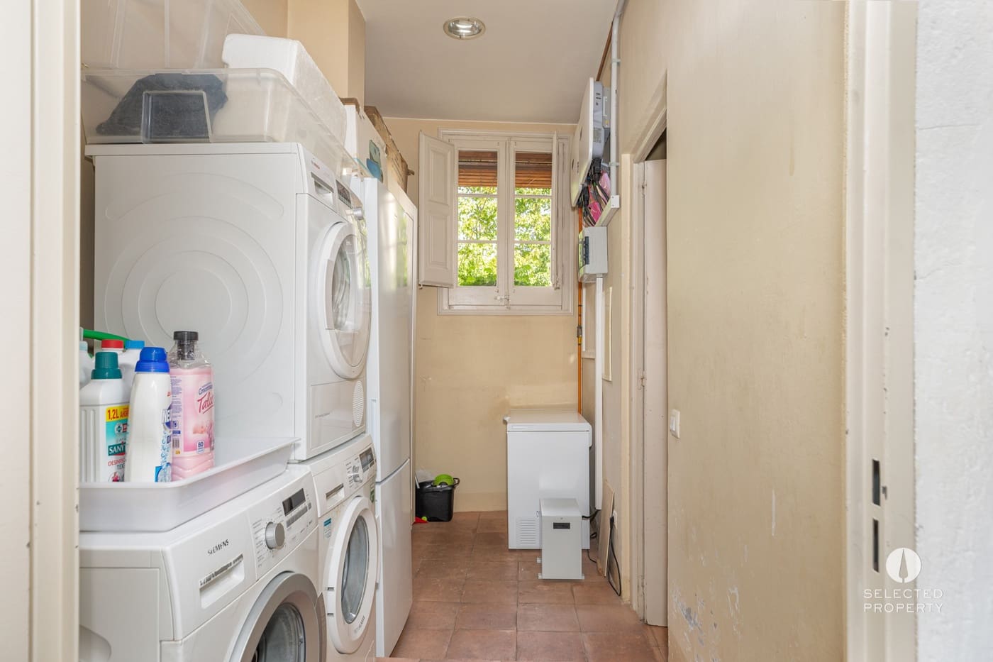 8 bedroom Hotel for sale in Torroella de Fluvia with pool - € 1,495,000 (Ref: 9403656)