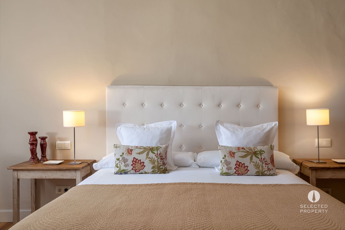 8 bedroom Hotel for sale in Torroella de Fluvia with pool - € 1,495,000 (Ref: 9403656)