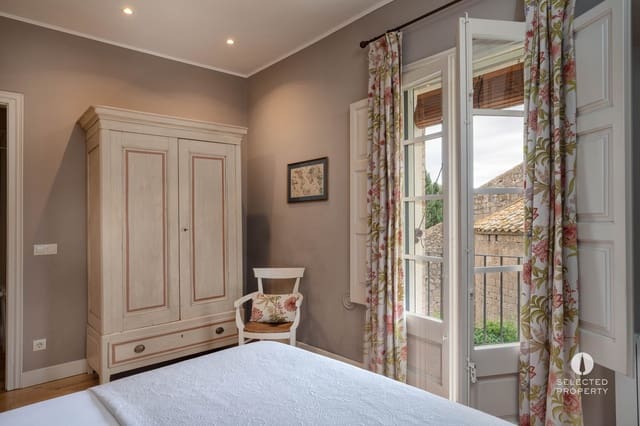 8 bedroom Hotel for sale in Torroella de Fluvià with pool - € 1,495,000 (Ref: 9403656)